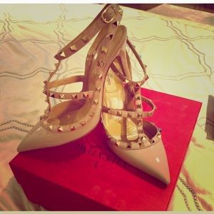 Valentino pumps